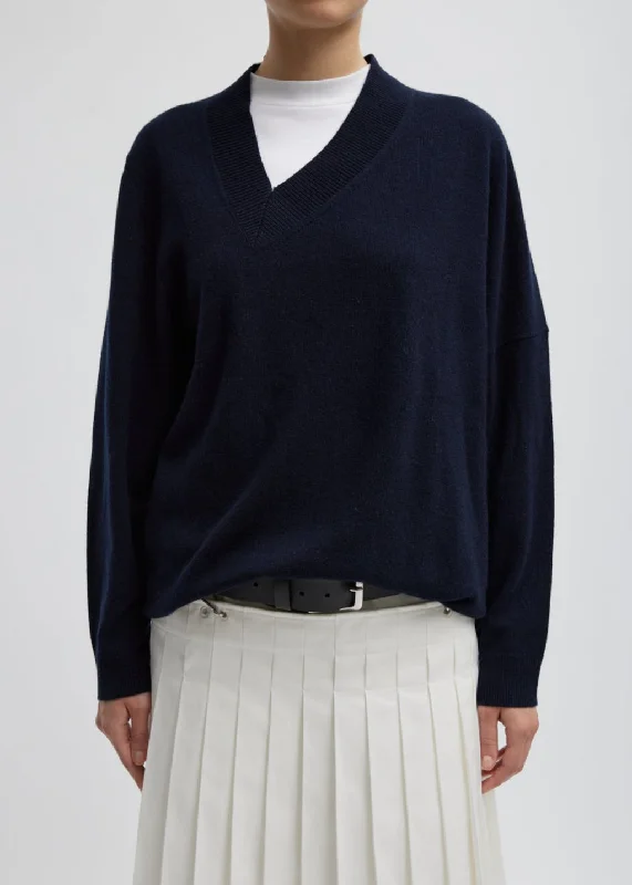 PRESALE Tibi Washable Cashmere Warp V-Neck Pullover in Navy